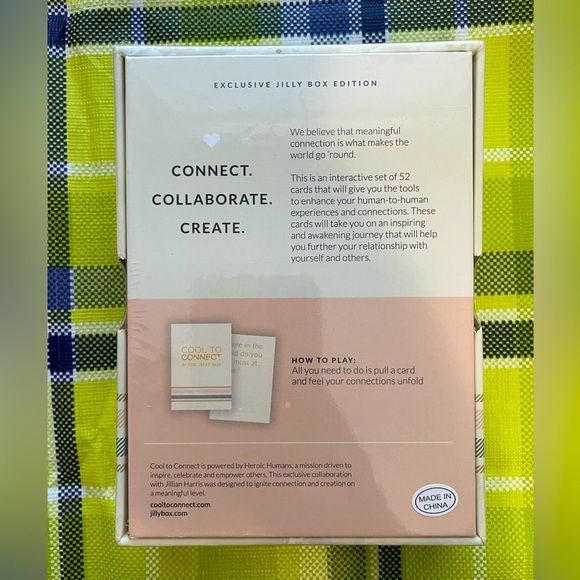 Jilly Box - Cool To Connect Cards - NWT - Picture 3 of 7